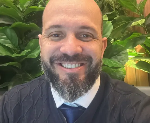 Fisioterapeuta representa o Acre como palestrante em dois grandes eventos jurídicos no Paraná