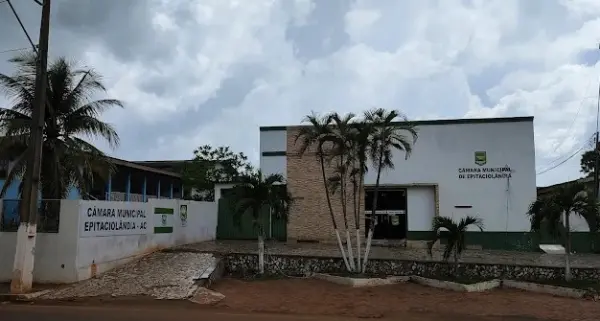 Câmara de Epitaciolândia anuncia auxílio-alimentação para vereadores e servidores