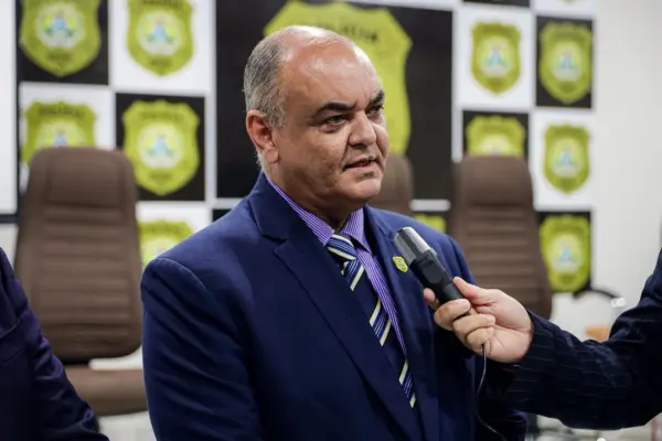 Delegado-geral da Polícia Civil do Acre é investigado por supostamente dirigir alcoolizado carro oficial