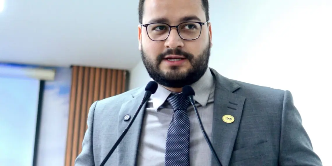 Vereador Matheus Paiva cobra mais vagas de estacionamento nos parques do Tucumã e Ipê 1 Foto: Reprodução