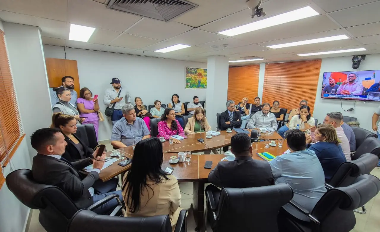 Adailton Cruz dá ultimato ao governo para conclusão do PCCR da Saúde e fala em paralisação