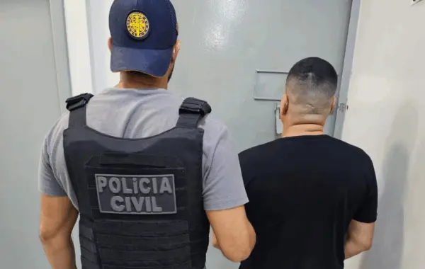 Homem condenado por abusar da filha de 11 anos é preso em Rio Branco 1 Homem condenado por abusar da filha de 11 anos é preso em Rio Branco