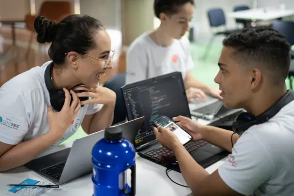 Instituto Claro abre inscrições para o Campus Mobile no Acre, com prêmio de viagem ao Vale do Silício