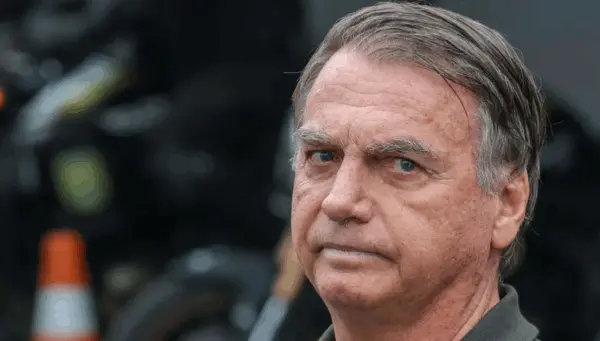 Moraes autoriza Bolsonaro a fazer festa de aniversário em casa para filha