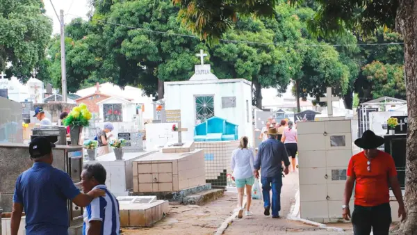 Prefeitura estima que 50 mil pessoas visitem cemitérios de Rio Branco no Dia de Finados 1 Prefeitura estima que 50 mil pessoas visitem cemitérios de Rio Branco no Dia de Finados