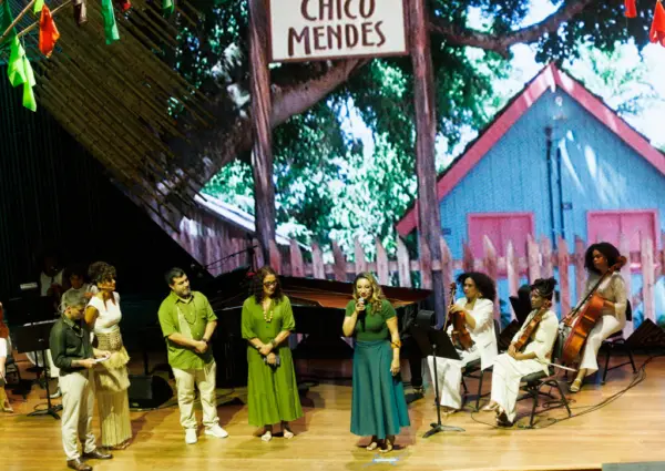 Prêmio Chico Vive celebra o legado de Chico Mendes, homenageia novas lideranças ambientais e reúne famosos 1 Prêmio Chico Vive celebra o legado de Chico Mendes, homenageia novas lideranças ambientais e reúne famosos