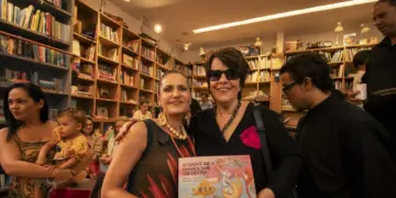 A artista Leila Pinheiro prestigia lançamento de livro com toque acreano no Rio. Veja mais na Coluna da Jackie
