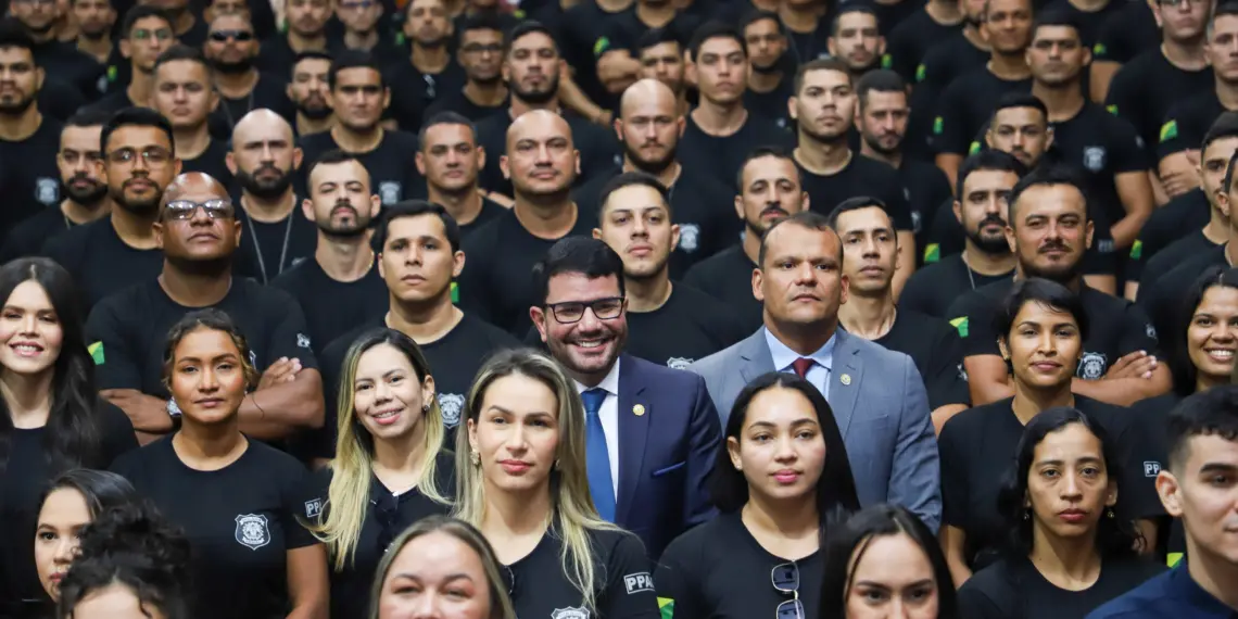 Foram empossados 170 policiais penais e 13 servidores administrativos (Foto: Dharcules Pinheiro)