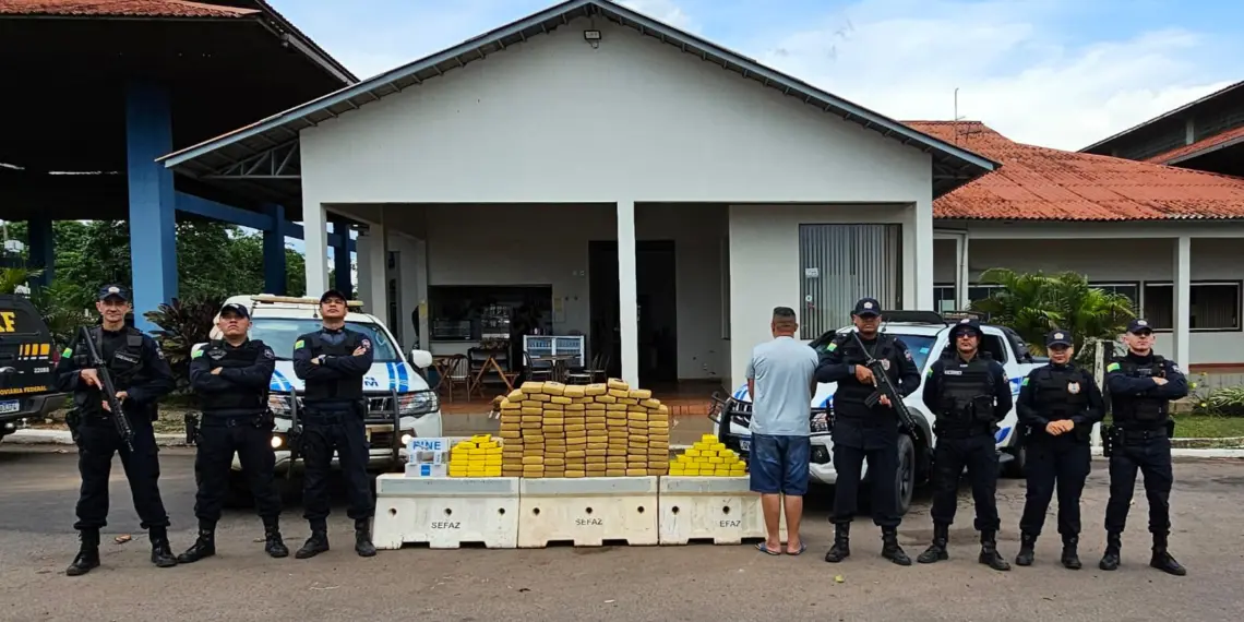 Homem é preso transportando mais de 150 quilos de drogas do Acre para Rondônia
