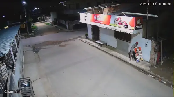 Comércio no Acre sofre seis assaltos consecutivos; câmera flagra ação dos criminosos