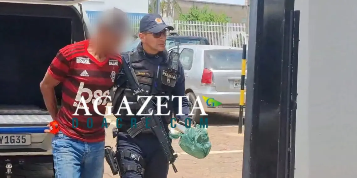 PM prende monitorado da Justiça com quase 1 kg de cocaína em Rio Branco