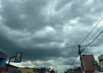 Inmet emite aviso de chuvas intensas para esta segunda-feira; ventos podem chegar às 60 km/h 2 Foto: Iryá Rodrigues