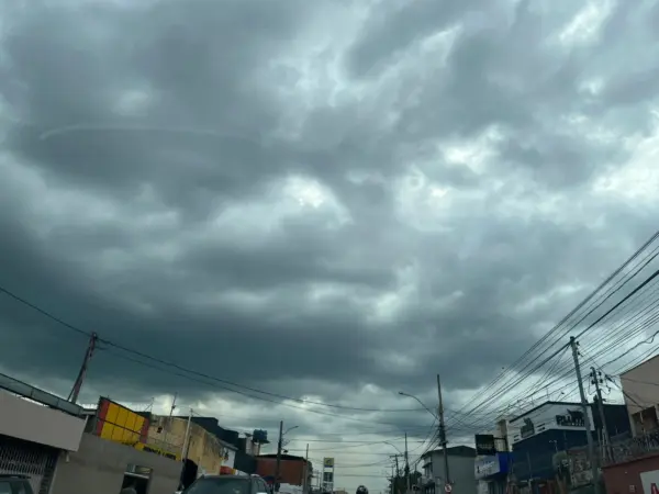No Acre, 12 cidades estão em alerta para chuvas intensas e ventos de até 60 km/h