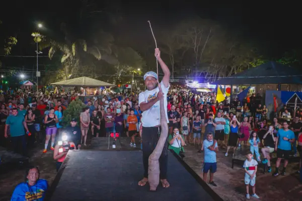 Com mais de 11 kg, produtor ganha concurso da macaxeira mais pesada e leva R$ 5 mil em Rio Branco