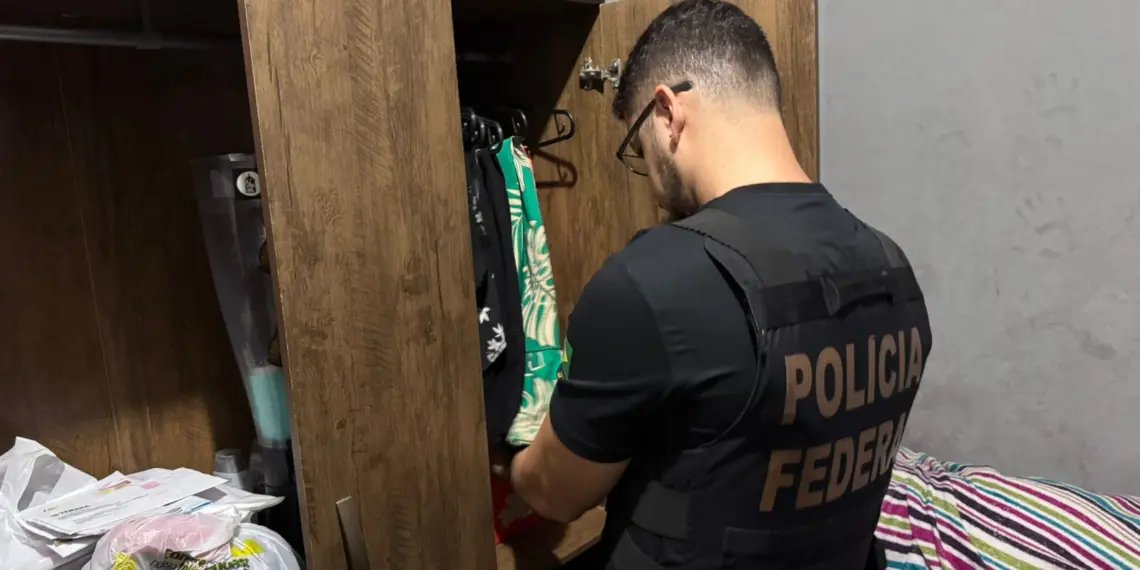 Ação faz parte da Operação Moeda Postal, que investiga envio de cédulas falsificadas por encomendas postais - Foto: Arquivo/PF