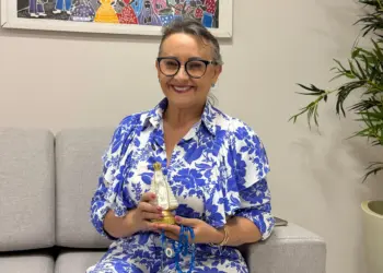 Diva Brito cumpre há oito anos voto a Nossa Senhora após cura do neto - Foto: Kauã Lucas
