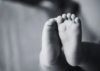 Pé de bebê - (crédito: FREEPIK)