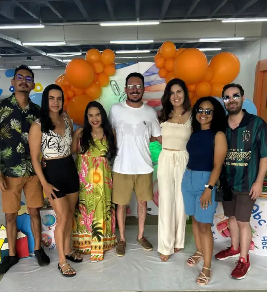 Dia dos Professores no New Solar School. Veja mais na coluna Roberta Lima