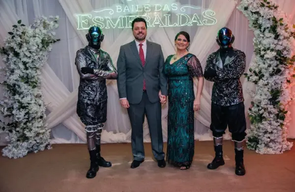 Sindmed-AC realiza o Baile das Esmeraldas no último sábado. Veja mais na coluna Beth News