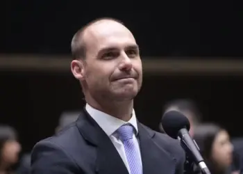 Eduardo Bolsonaro durante sessão da Câmara em 2025. — Foto: Bruno Spada/Câmara dos Deputados