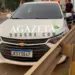 Motorista sofre mal súbito enquanto dirigia e é socorrido em estado grave após bater carro em Rio Branco