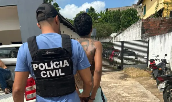 Foragido por sequestro é preso no interior do Acre com arma de fogo e drogas