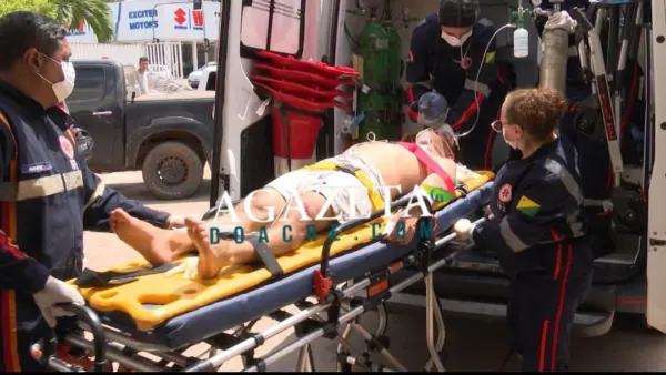 Colisão entre bicicleta e motocicleta deixa homem em estado grave em Rio Branco 1 Colisão entre bicicleta e motocicleta deixa homem em estado grave em Rio Branco