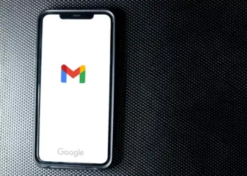 Alerta global: mais de 180 milhões de senhas do Gmail e outros provedores foram expostas em megavazamento 3 Gmail — Foto: Solen Feyissa / Unsplash