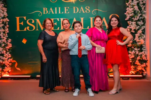 O Sindicato dos Médicos do Acre realizou o tradicional Baile das Esmeraldas no último dia 18 4 O Sindicato dos Médicos do Acre realizou o tradicional Baile das Esmeraldas no último dia 18