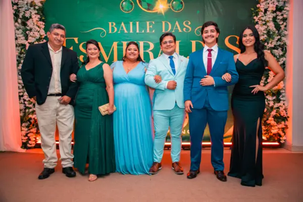 O Sindicato dos Médicos do Acre realizou o tradicional Baile das Esmeraldas no último dia 18 7 O Sindicato dos Médicos do Acre realizou o tradicional Baile das Esmeraldas no último dia 18