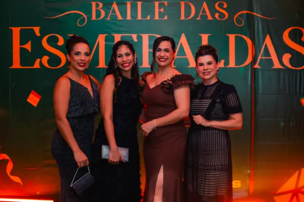 O Sindicato dos Médicos do Acre realizou o tradicional Baile das Esmeraldas no último dia 18 32 O Sindicato dos Médicos do Acre realizou o tradicional Baile das Esmeraldas no último dia 18