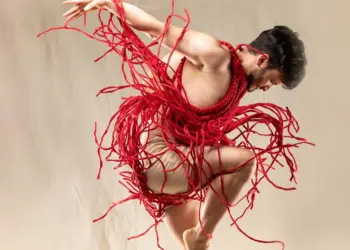 “Bailarino do Pé Rachado”: livro que propõe olhar sobre a dança como expressão do corpo é lançado no Acre 3 Foto: Allen Ferraz