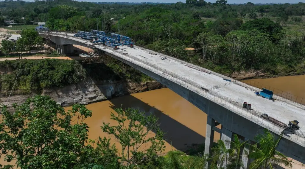 Ponte da Sibéria em Xapuri será inaugurada em novembro, confirma Gladson