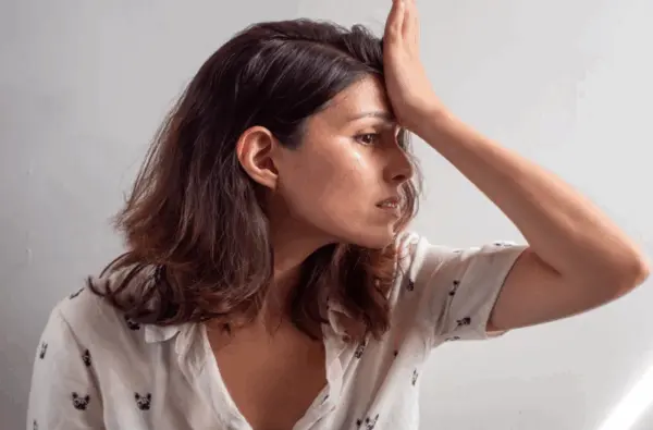 Por que às vezes esquecemos palavras que estão “na ponta da língua”? 1 Por que às vezes esquecemos palavras que estão “na ponta da língua”?