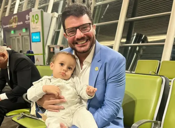 Gladson celebra recuperação de bebê acreano após cirurgia cardíaca em São Paulo: "pequeno guerreiro" 1 Gladson celebra recuperação de bebê acreano após cirurgia cardíaca em São Paulo: "pequeno guerreiro"