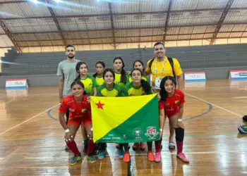 Equipe da Escola Olavo Bilac, do Acre, ganhou de 8 a 3 da equipe do Piauí. Foto: Cedida/Divulgação
