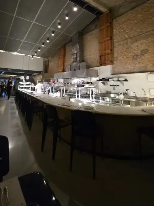 Parte do restaurante do chef Fogaça desaba após explosão de gás no Centro de SP