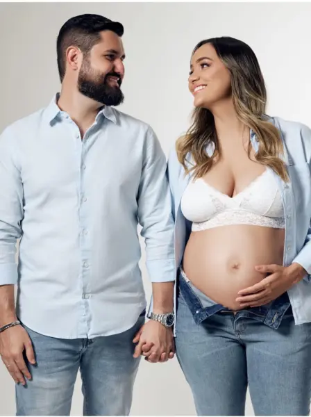 Pablo Cipriani e Sara Moura vivem a doce expectativa da chegada do primogênito José. Veja mais na coluna No Circuito 6 Pablo Cipriani e Sara Moura vivem a doce expectativa da chegada do primogênito José. Veja mais na coluna No Circuito