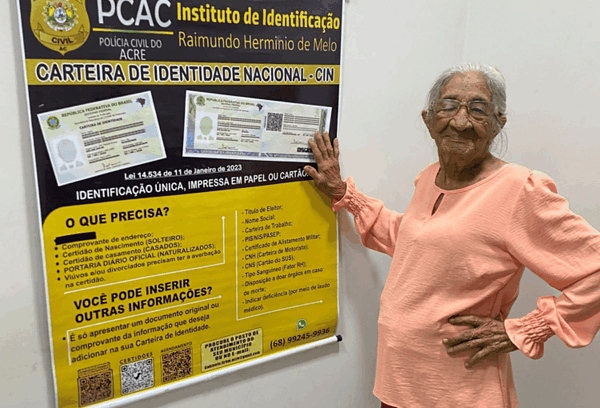 Aos 102 anos, moradora de Manoel Urbano emite nova carteira de identidade