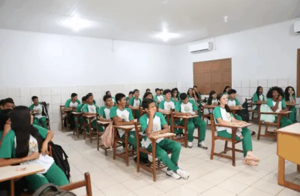 Educação do Acre define calendário de matrículas da rede estadual para 2026