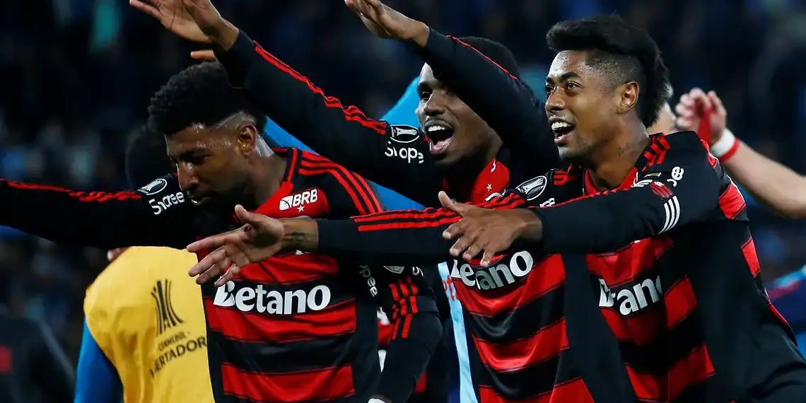 Torcida em peso: 220 flamenguistas do Acre partem para a final da Libertadores no Peru 1 Foto: Marcos Brindicci/Getty Images