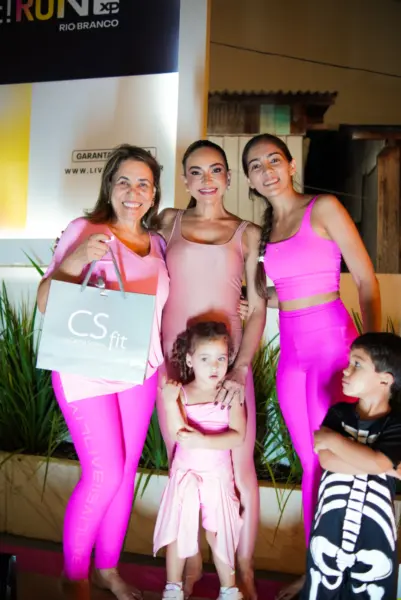 No dia 30 de outubro, a LIVE! Rio Branco realizou um encontro especial em apoio ao Outubro Rosa. Veja mais na coluna Roberta Lima