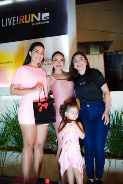 No dia 30 de outubro, a LIVE! Rio Branco realizou um encontro especial em apoio ao Outubro Rosa. Veja mais na coluna Roberta Lima