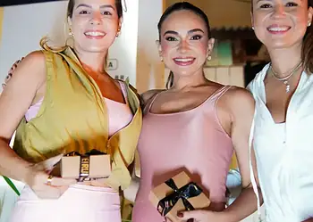 No dia 30 de outubro, a LIVE! Rio Branco realizou um encontro especial em apoio ao Outubro Rosa. Veja mais na coluna Roberta Lima 7 No dia 30 de outubro, a LIVE! Rio Branco realizou um encontro especial em apoio ao Outubro Rosa. Veja mais na coluna Roberta Lima