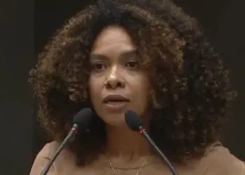 Vereadora do PSOL afirma que traficantes são “trabalhadores” e drogas são mercadoria como o açúcar e o café 2 Vereadora do PSOL afirma que traficantes são “trabalhadores” e drogas são mercadoria como o açúcar e o café