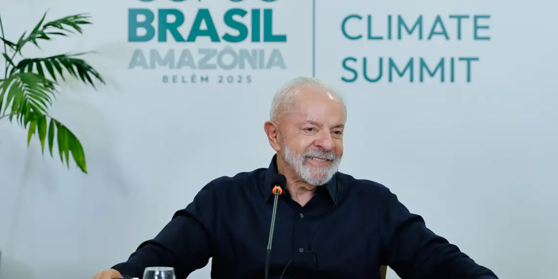'COP 30, a hora da verdade'; confira artigo escrito pelo presidente Lula 1 04.11.2025 - Presidente da República, Luiz Inácio Lula da Silva, durante entrevista coletiva de imprensa com jornalistas estrangeiros, na Base Naval de Val de Cães. Belém - PA.
Foto: Ricardo Stuckert / PR