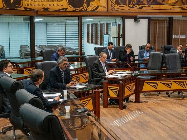 Aleac corrige leis de operações de crédito do governo considerando exigência do Tesouro Nacional