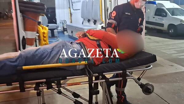 Mototaxista supostamente embriagado sofre acidente na rotatória da Avenida Chico Mendes, em Rio Branco