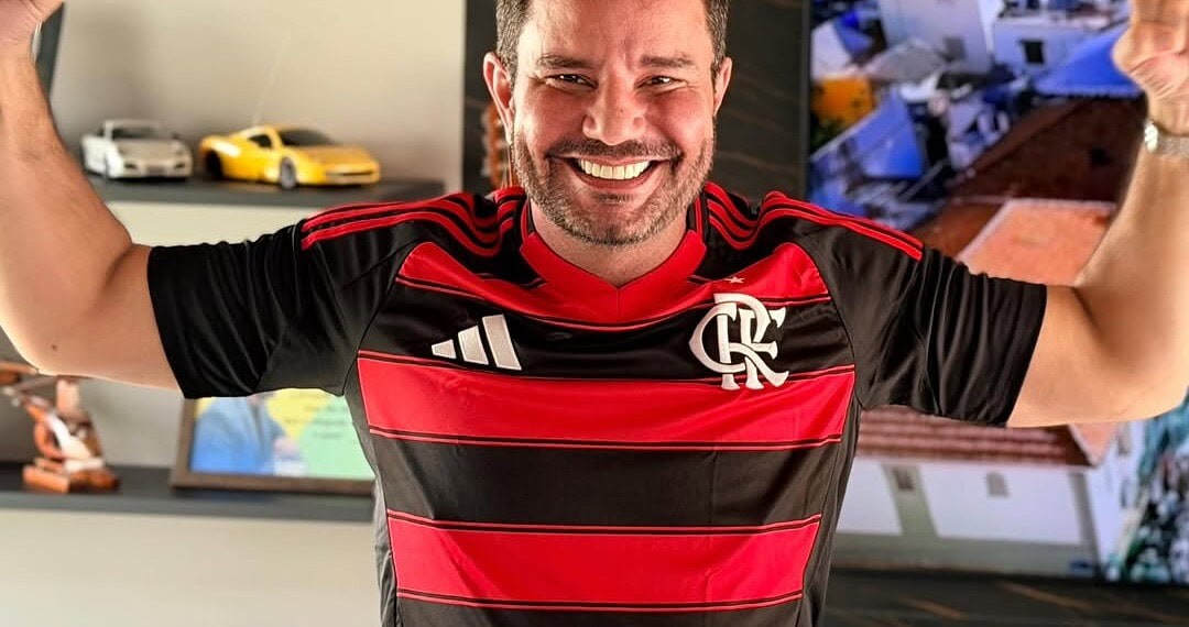 Gladson entra no clima da final, veste camisa do Flamengo e dá seu placar: '3x2'