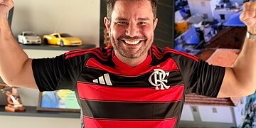 Gladson entra no clima da final, veste camisa do Flamengo e dá seu placar: '3x2'